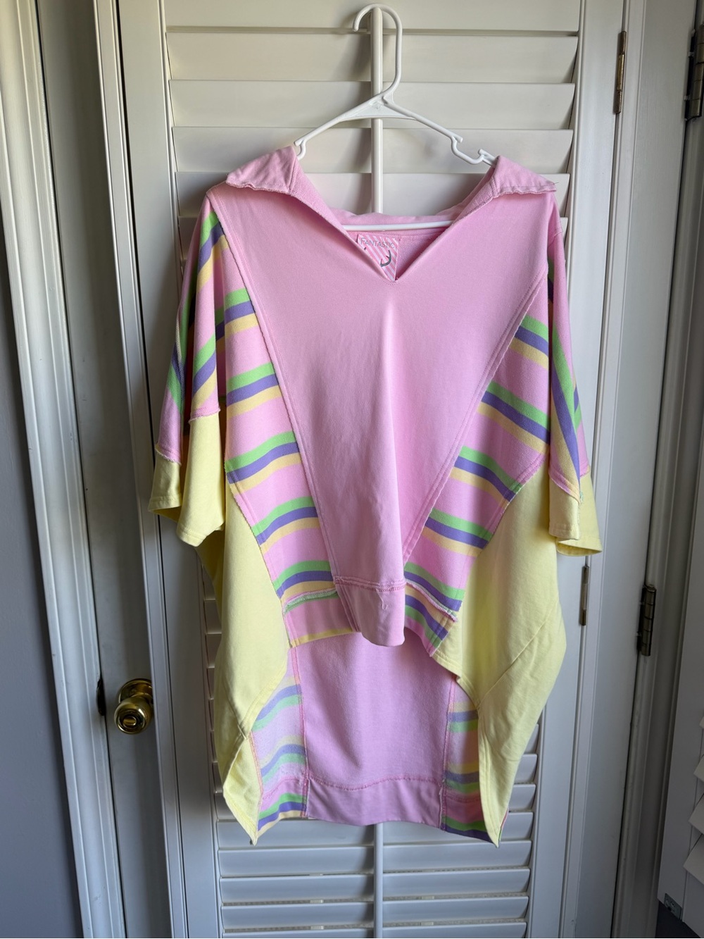 Fantastic Fawn Pastel Pink & Yellow oversized top sz M retro preppy
